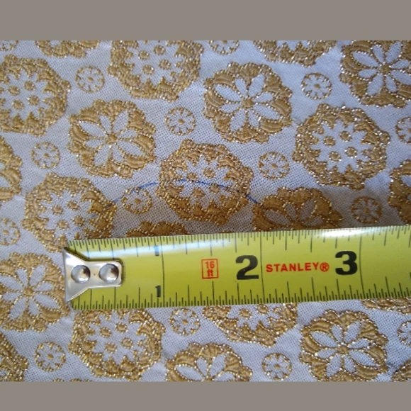 Vintage metallic medallion print skirt - Picture 3 of 8